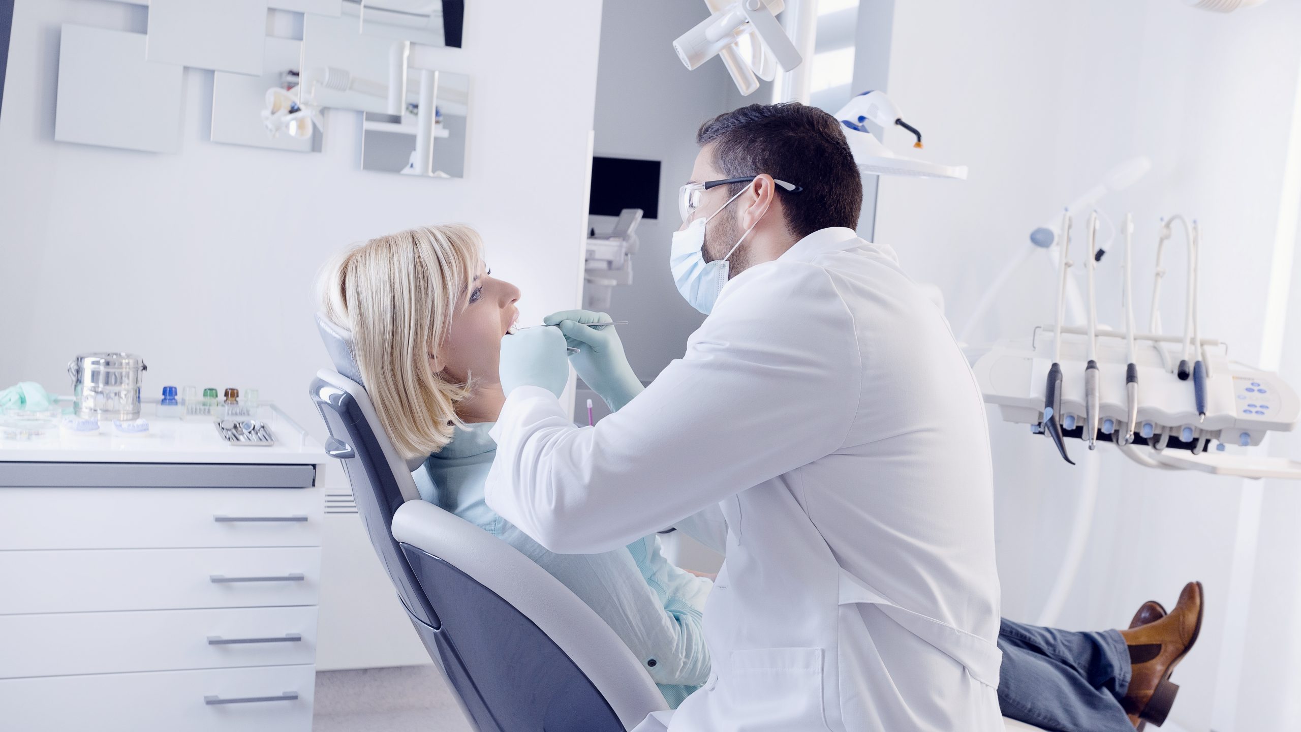Dentist in Gloster, MS